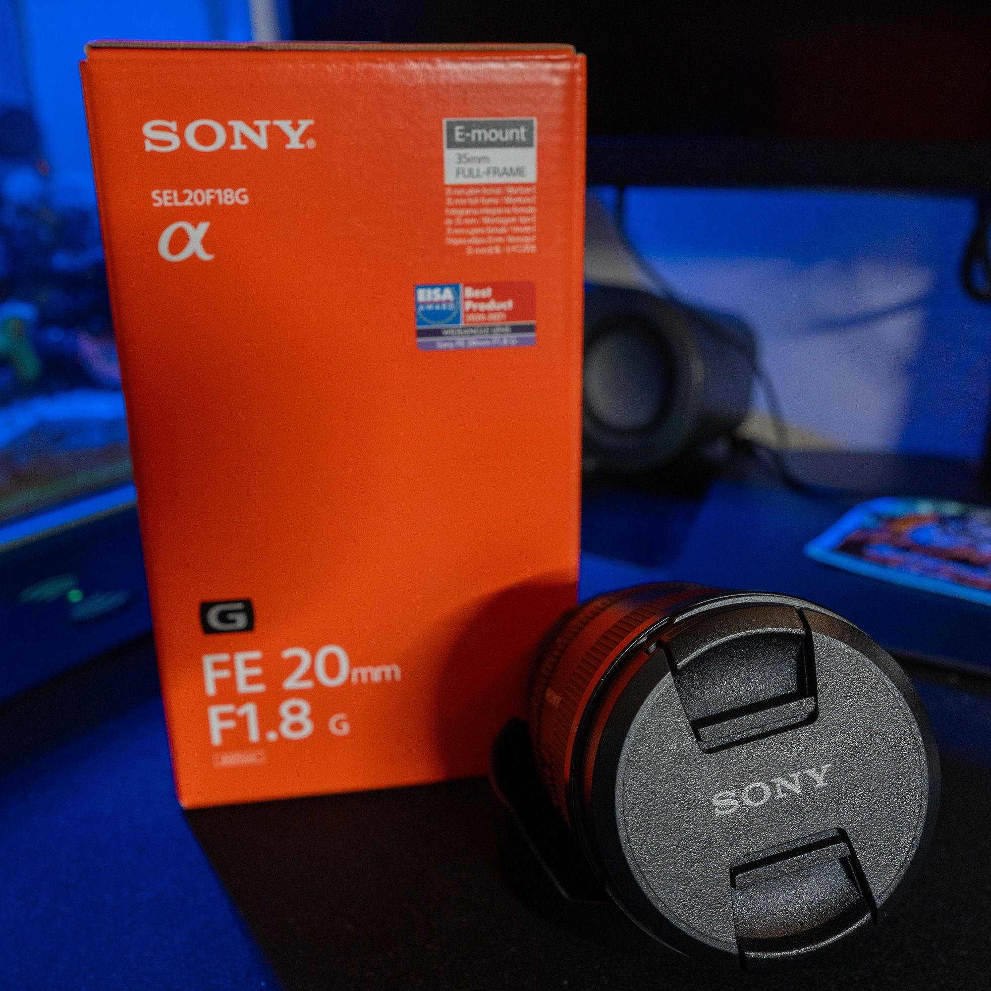 Sony FE 20mm F1.8 G Full-Frame Large-Aperture Ultra-Wide Prime Angle G Lens, Model: SEL20F18G
