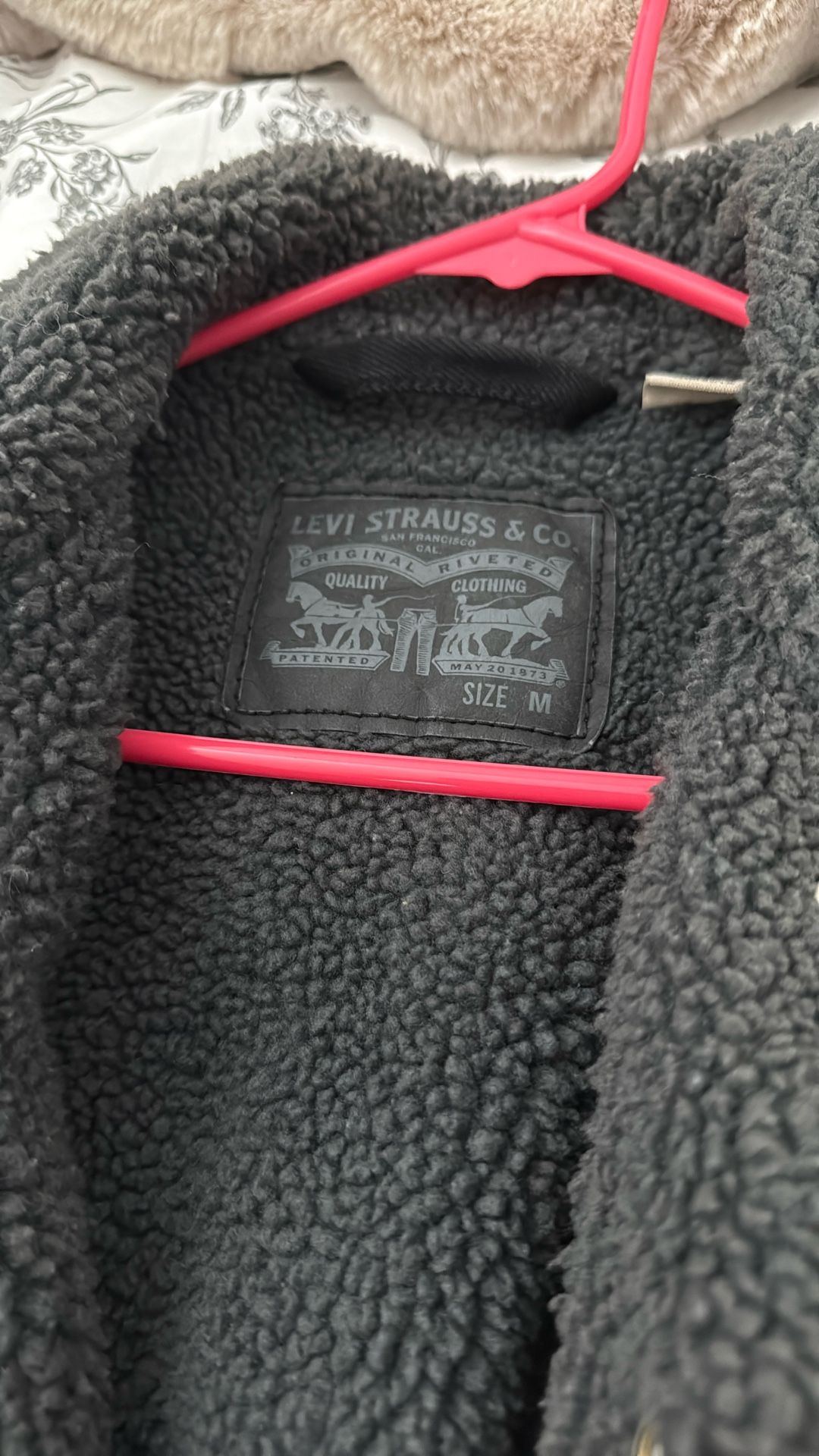 Men’s Medium Levi’s Black Sherpa Jacket