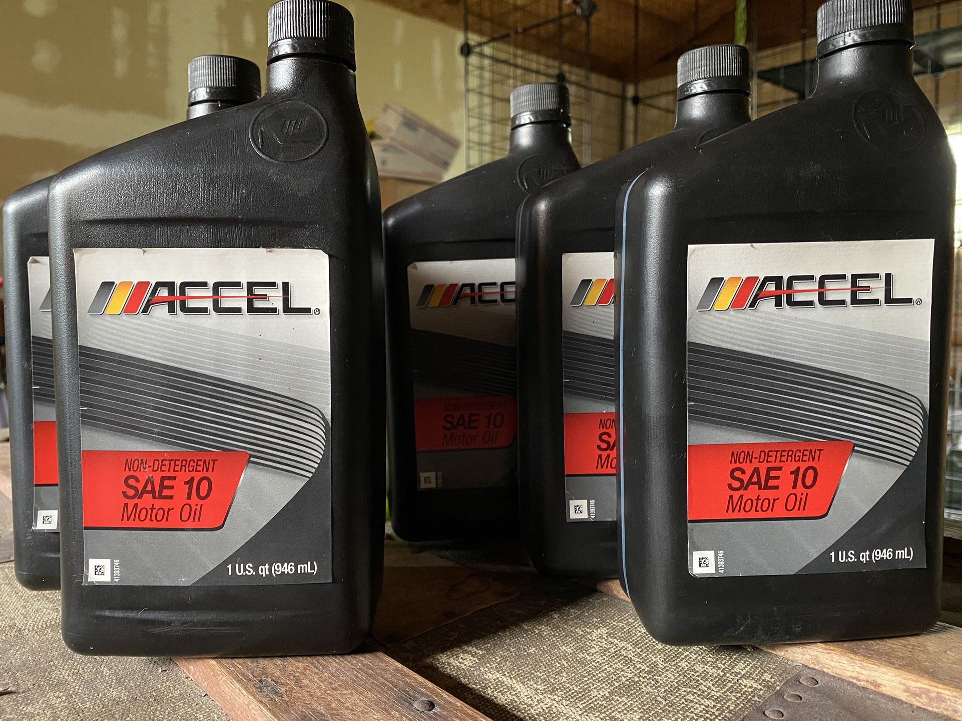 Motor Oil 10 Weight