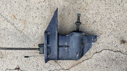 Tohatsu Nissan 40C long shaft, lower unit gear case