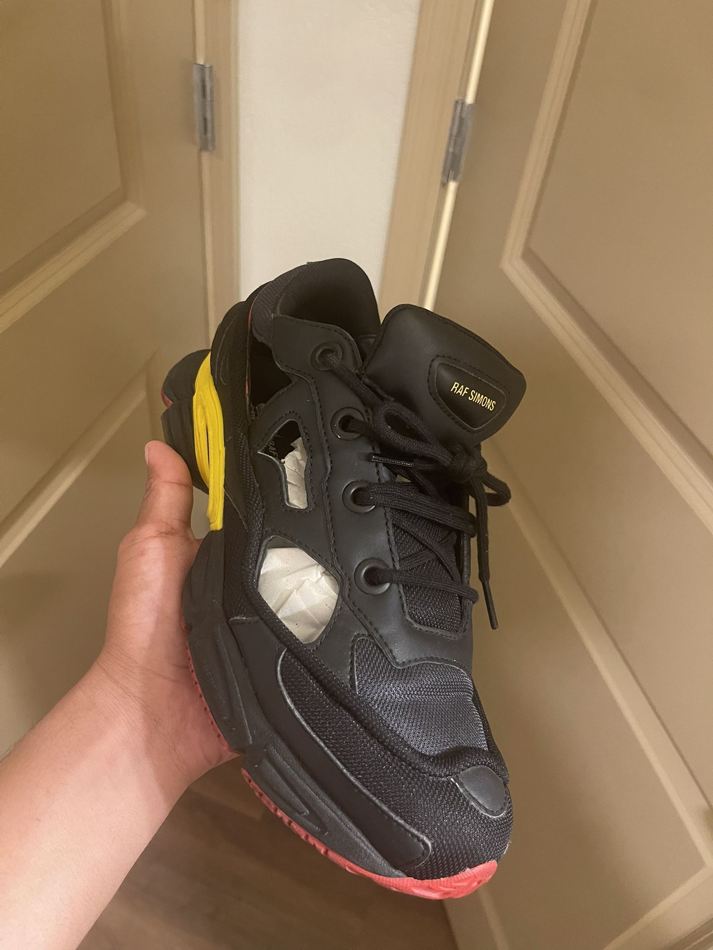 Raf simons x Adidas Ozweego , Replicant “Belgium” Size 8.5