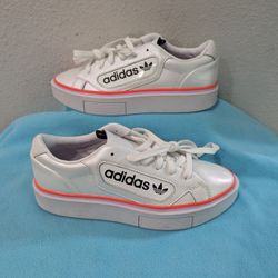 NEW Adidas Women's Sleek Super Fashion Sneakers Leather Cloud White Lilac Size 7.5