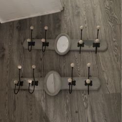 Wardrobe/closet Coat Hooks With Mirror 