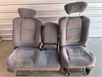 2001 Ford-150 Front seats with center console