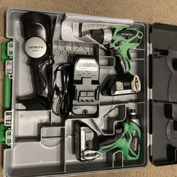 New Set Of Hitachi Drills 18 Volt Battery 