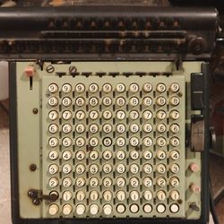 Monroe Calculator 