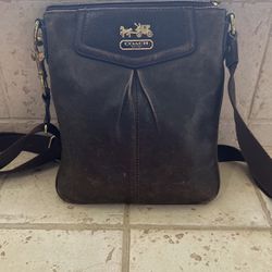 Coach Vintage Brown Leather Crossbody Handbag Purse