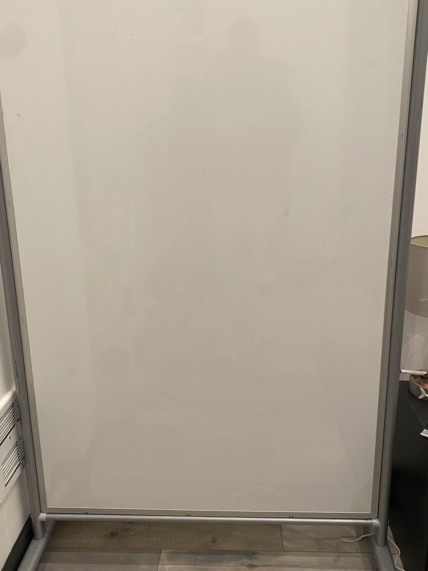 Whiteboard. 2 Sided Magnetic Base And Wheels
