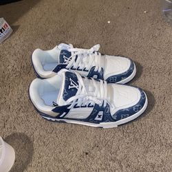 Lv Trainer Shoes