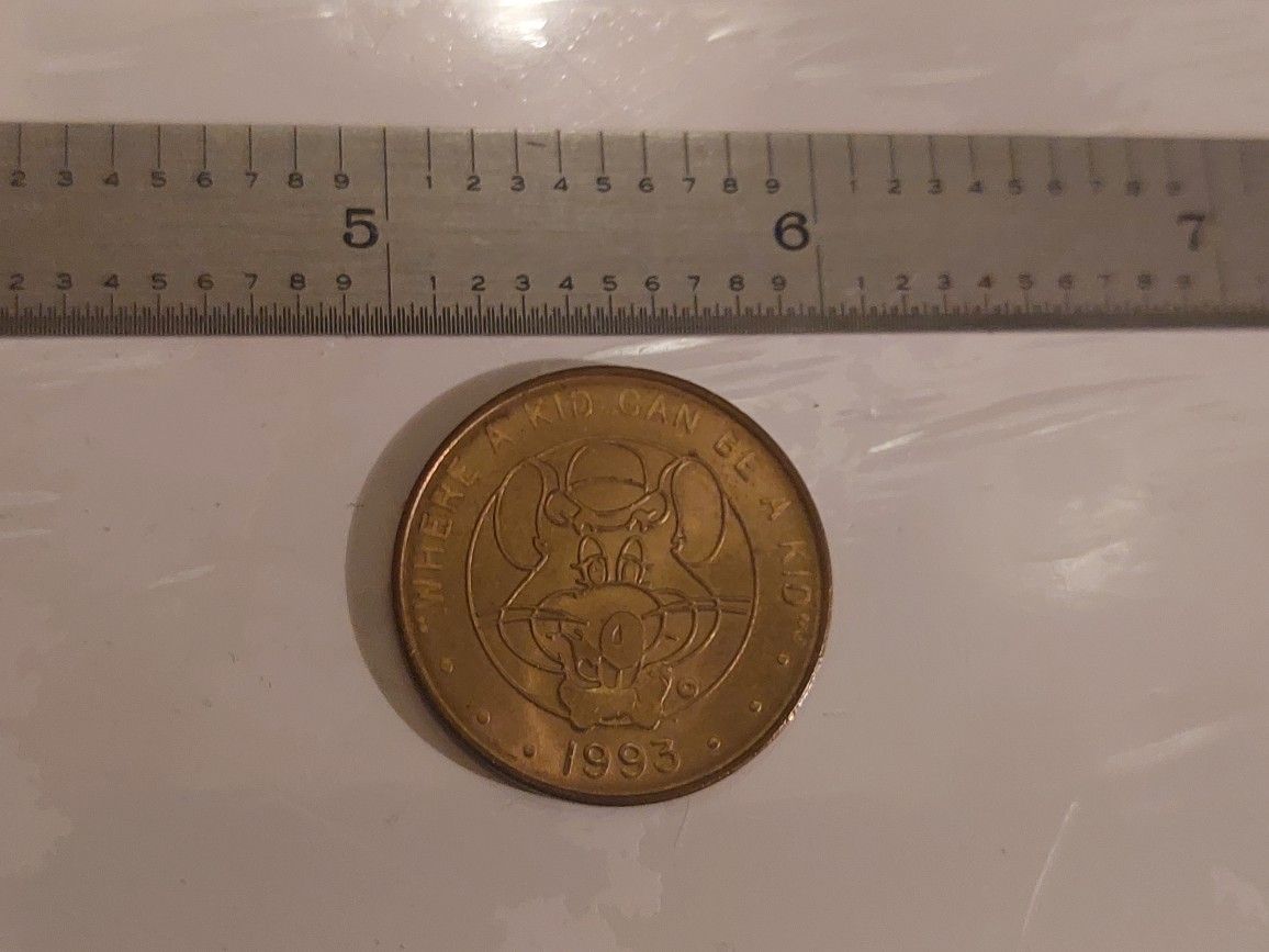 Vintage 1993 Chuck E. Cheese Token