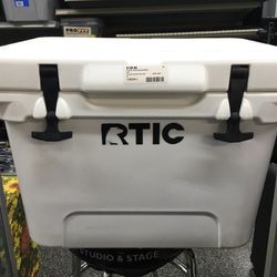 RTIC 20 Cooler 
