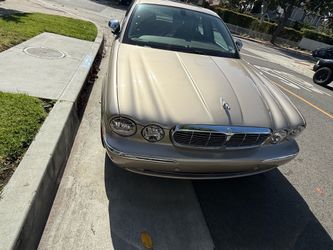 2005 Jaguar Vanden Plas