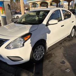 2016 Nissan Versa