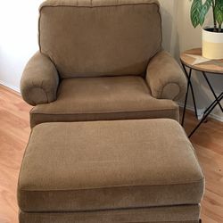 Brown Arm Chair With Ottoman 