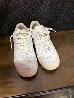 Nike Air Force 1 | White | 7.5