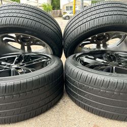 18 Inch Ford Wheels And Tires 5 Lugs 5x4.5 Or 5x114.3 