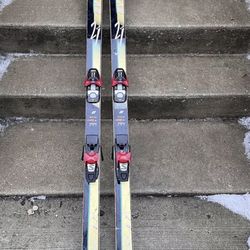 Dynamic VR21 Skis 180cm with Salomon Bindings
