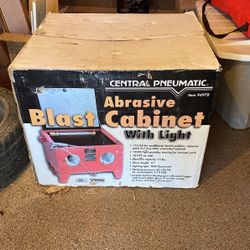 Abrasive Blast Cabinet
