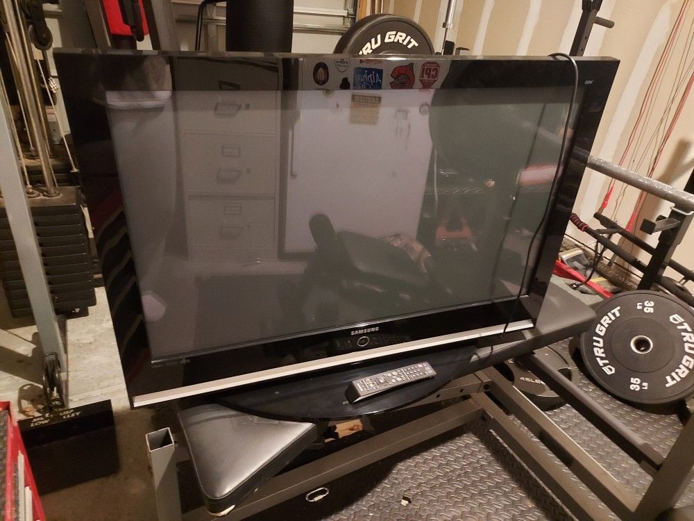 2006 "42" samsung hp-s4253