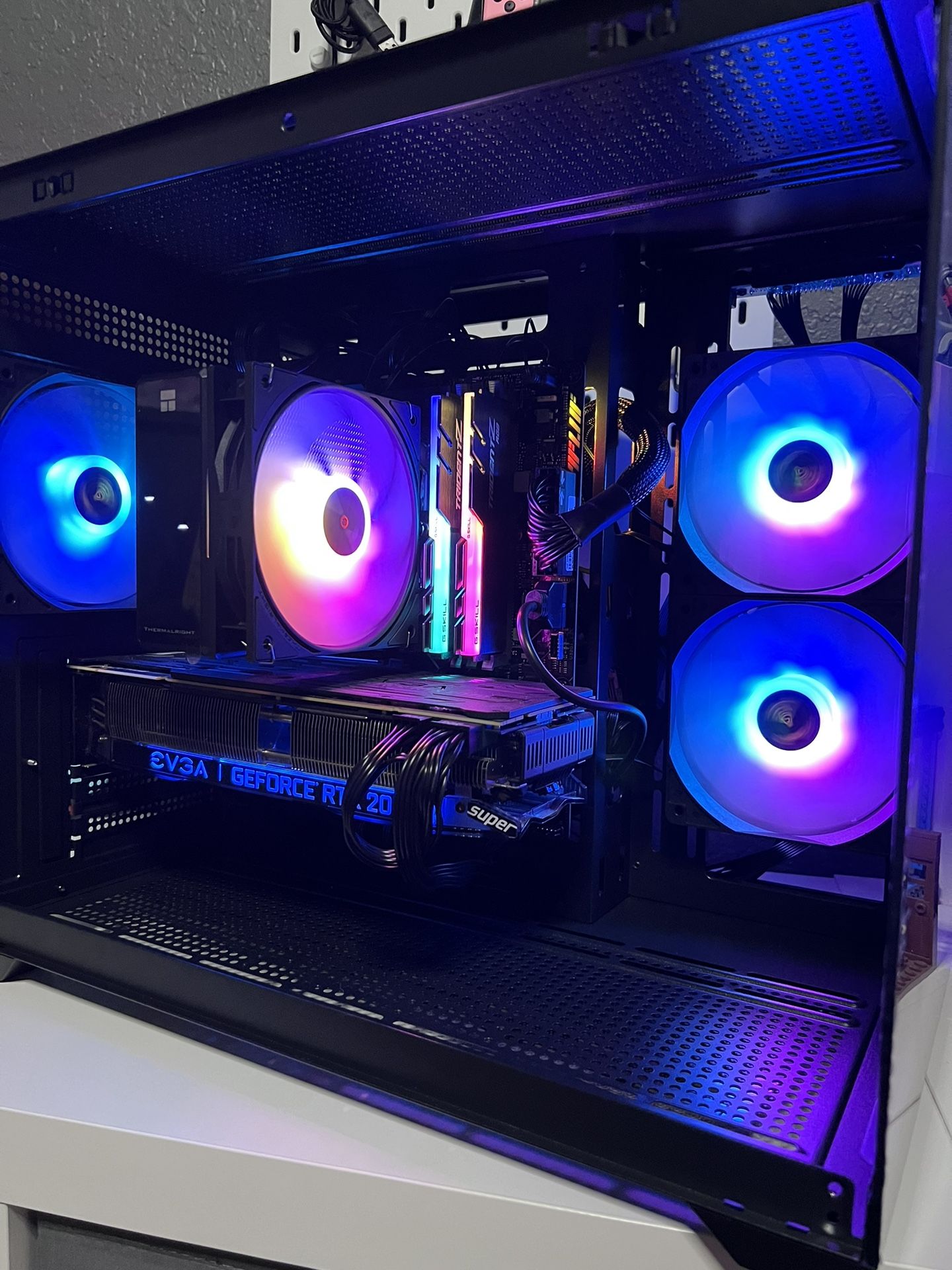 MID-TIER Gaming PC 2070s/i5-12400