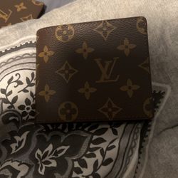 Lv Wallet 