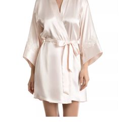 Nwt Bloomingdales Robe, Size M/L