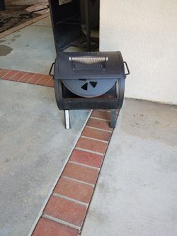 CHAR-BROIL BAR BE QUE CHARCOAL GRILLER