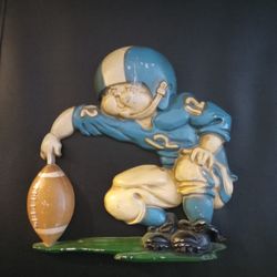 1976 Football Figurines $60 Dlls. 