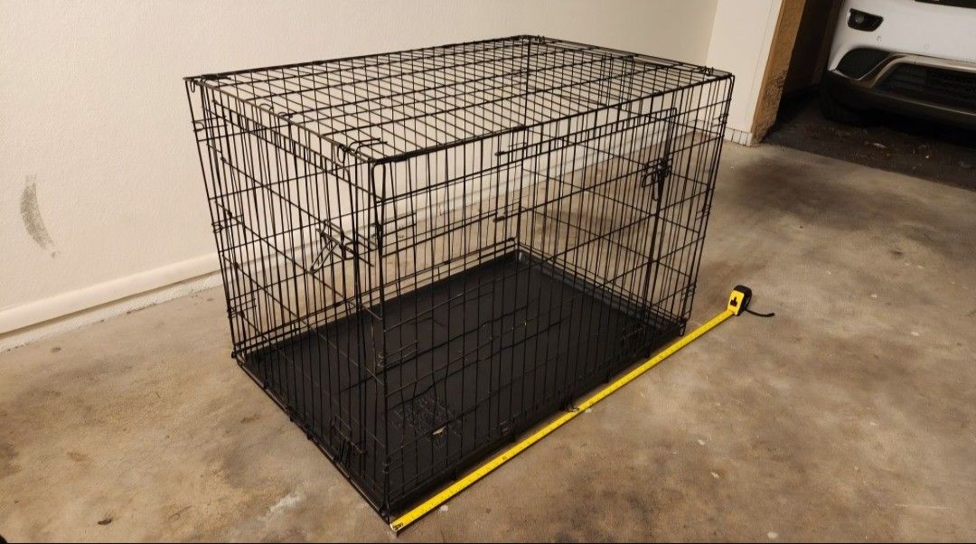 Dog Crate large 42 x 28 x 30