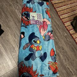 Stitch blanket