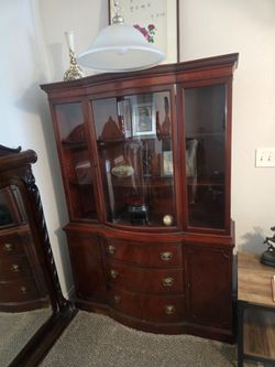Very nice China cabinet
