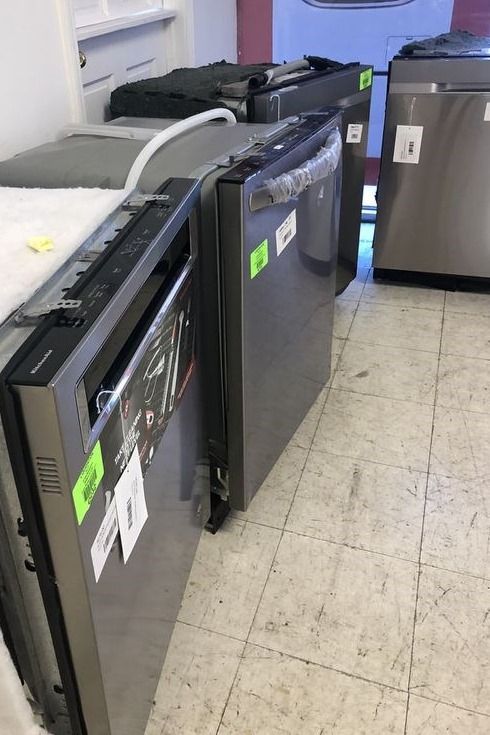 Dishwasher Liquidation BE7 B