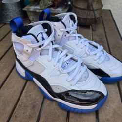 Jordan 6y