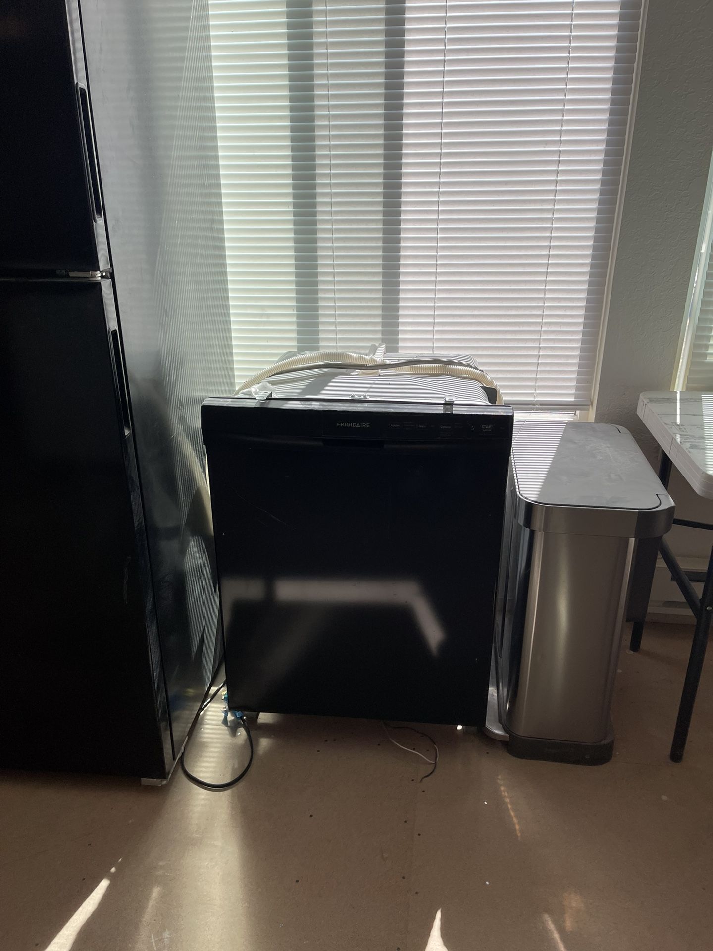 Frigidaire dishwasher- Black- Today Only