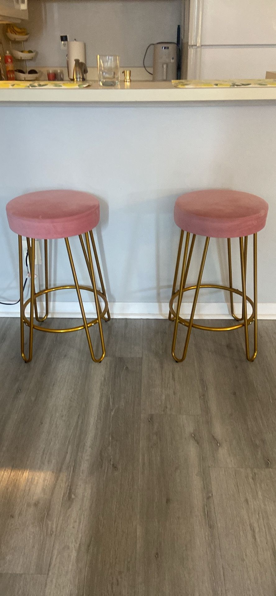 2 Pink Stools