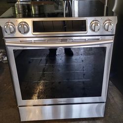 Samsung 30 inch Slide-In Electric Range