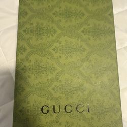 Never Worn Size 11 Gucci Shes