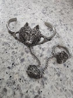 Pewter 3D Wolf Slave Cuff Bracelet With Chain And Ring Attachment Adjustable