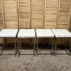 Stools Set