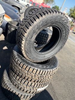 28/70/17 HANKOO VENDO TIRES NUEVAS CON 60.0000 millas de garantía