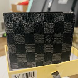 Men  Wallet, Box Included 