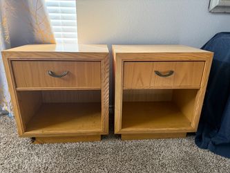 Pair of Solid Oak / Light Wood Nightstands - Great Condition