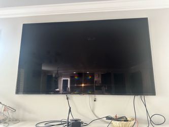 Samsung 65" Smart TV - Perfect Condition