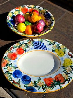 Large Decorative Vintage Ceramic Table Centerpiece Fruit Bowl / Platter Set