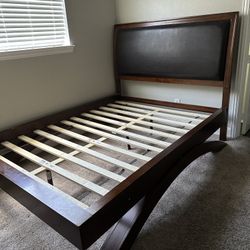 Modern Queen Arch Bed