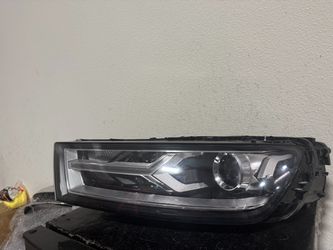 AUDI Q7 LEFT HEADLIGHT 2019 