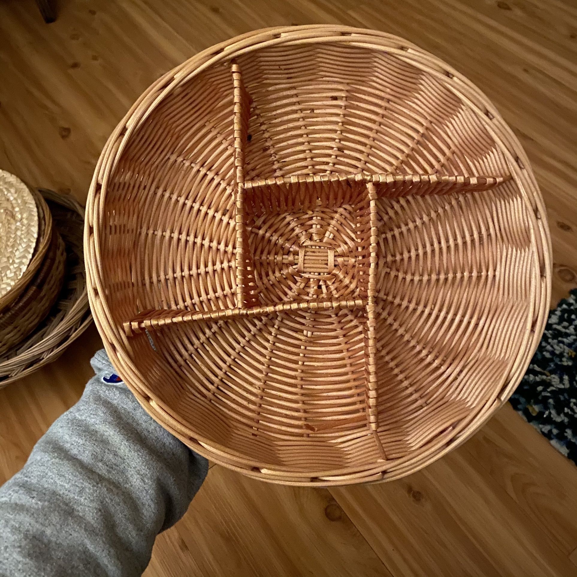 Wall Basket with Shelves