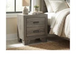 single bedside table/ nightstand