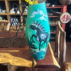 Beautiful Vintage “ Hand- Painted Ceramic Vase Large !