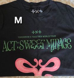 Txt tour merch